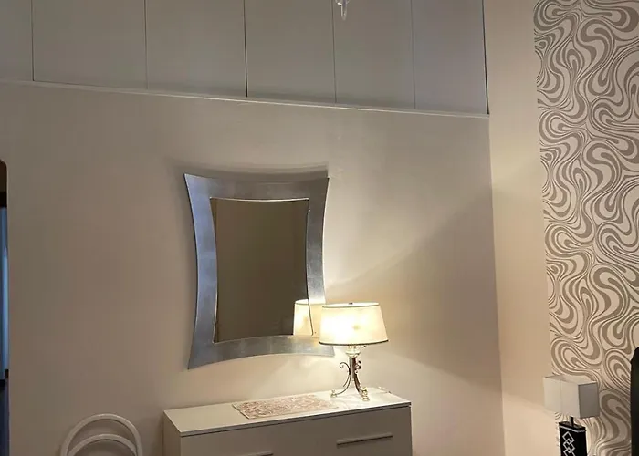 Serena House Florence