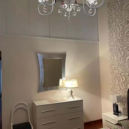 Serena House Florence